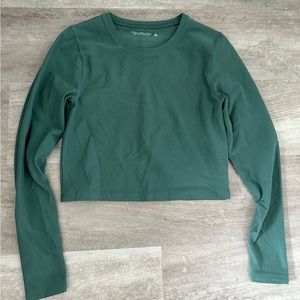 Abercrombie cropped long sleeve